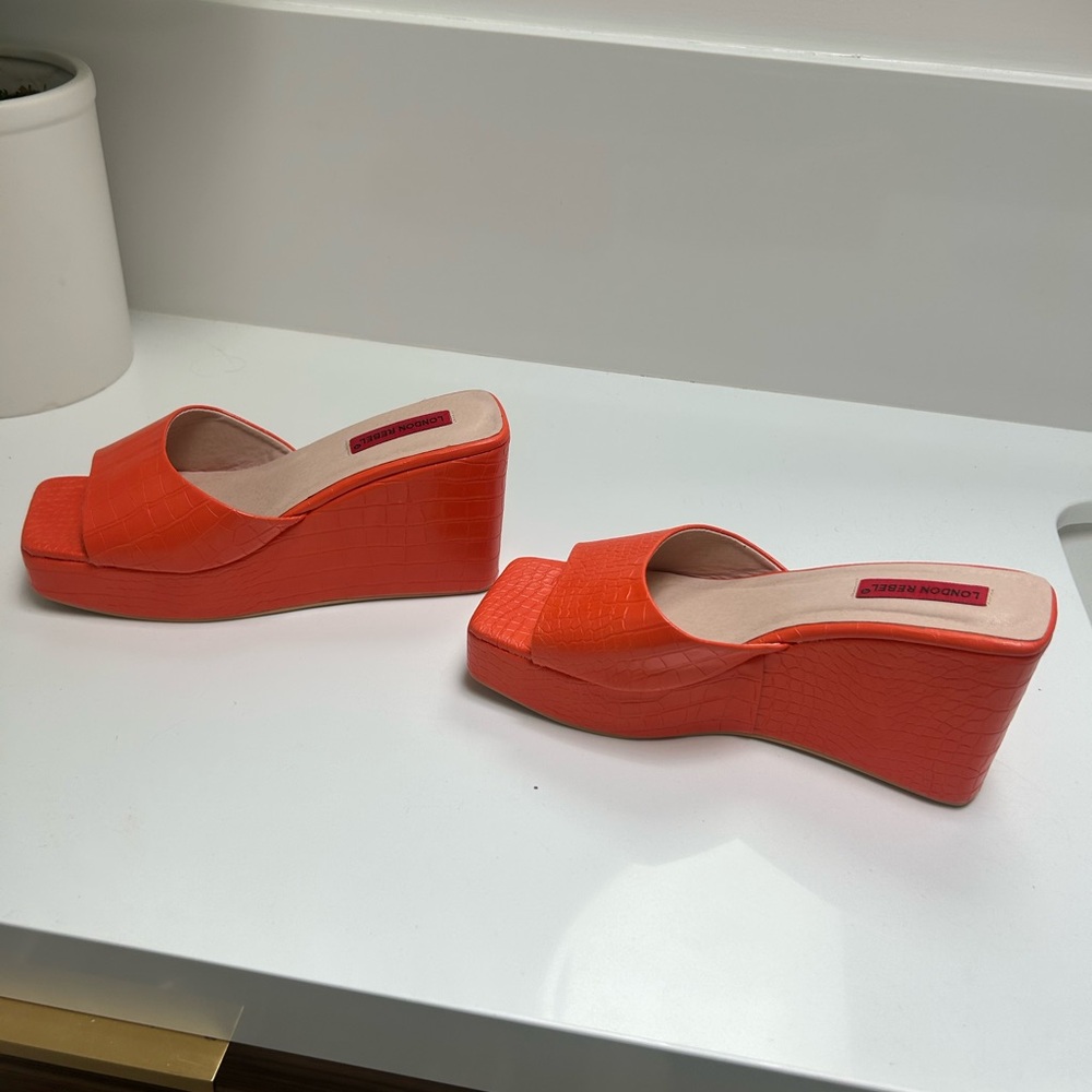 orange women’s alligator wedges Wedge HEELS - Picture 7 of 10
